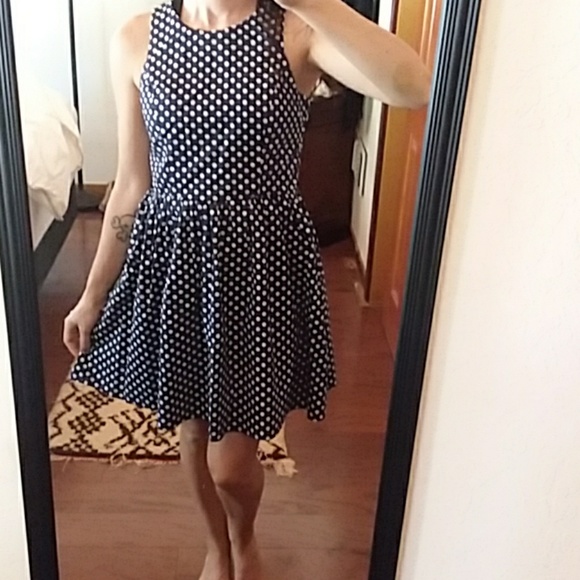 Dress - Picture 2 of 7